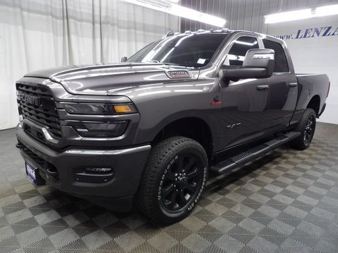 Used 2025 RAM 2500 Big Horn AWD/4WD image 7