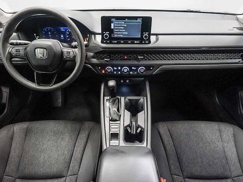 Used 2023 Honda Accord EX image 13