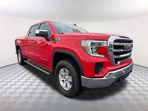 Used 2021 GMC Sierra 1500 SLE image 3