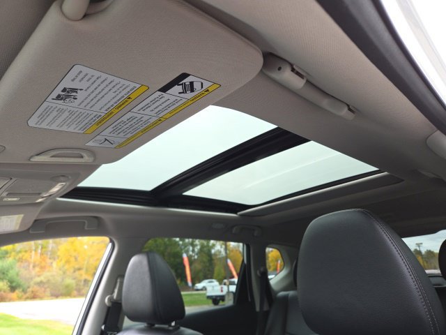 Used 2020 Nissan Rogue SL AWD/4WD image 7