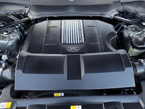 Used 2020 Land Rover Range Rover Autobiography image 42