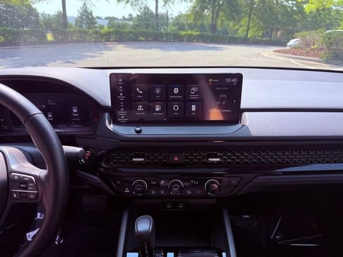 Used 2023 Honda Accord EX-L image 21
