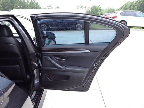 Used 2013 BMW 550i Sedan RWD image 37