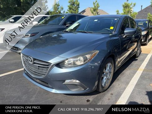 Used 2014 MAZDA MAZDA3 i Touring FWD image 1