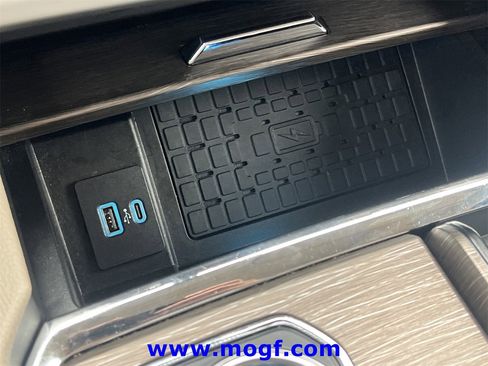 Certified 2024 Ford Expedition Max Limited image 10