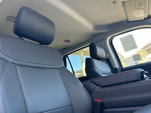 New 2026 Ford Expedition Max Active image 17