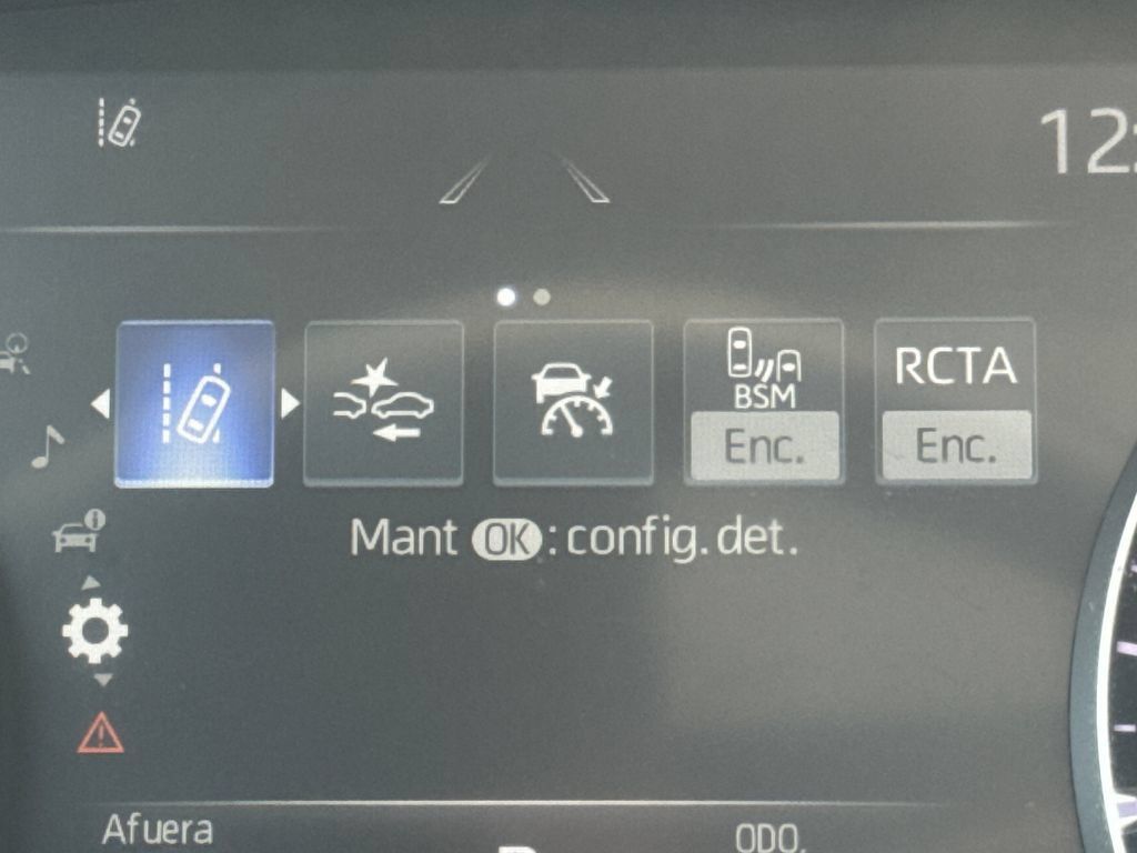 Used 2023 Toyota Highlander XLE AWD/4WD image 20