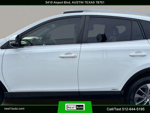 Used 2018 Toyota RAV4 XLE image 12