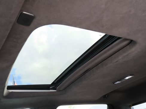 Used 2025 GMC Sierra 2500 Denali Ultimate image 24