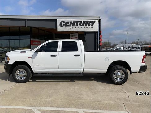 Used 2022 RAM 2500 Tradesman w/ Protection Group image 4