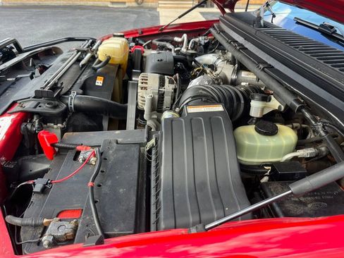 Used 2001 Ford F250 4x4 Regular Cab Super Duty image 84