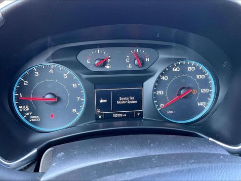 Used 2018 Chevrolet Equinox LS w/ LPO, Protection Package AWD/4WD image 15