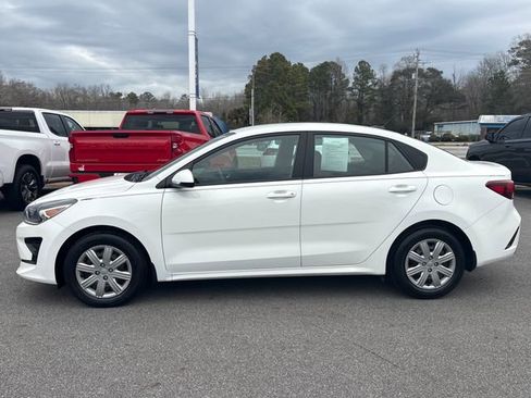 Used 2023 Kia Rio LX image 2