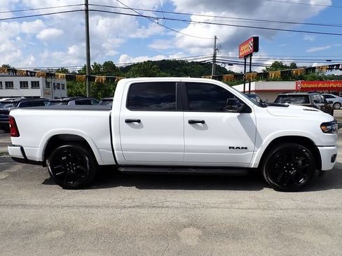 Used 2026 RAM 1500 Laramie w/ Night Edition AWD/4WD image 9