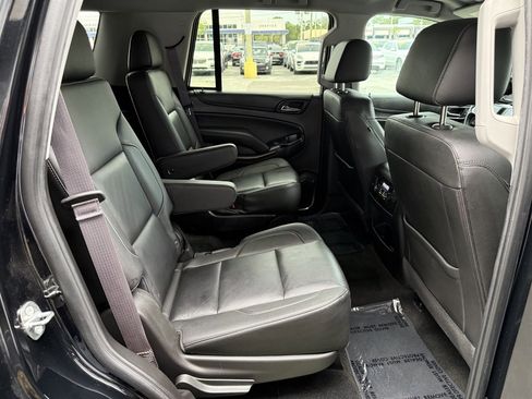 Used 2017 Chevrolet Tahoe LT w/ Luxury Package AWD/4WD image 14