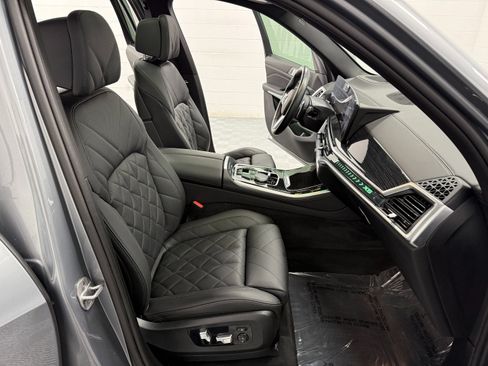 Used 2024 BMW X5 xDrive40i AWD/4WD image 18