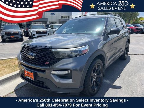 Used 2020 Ford Explorer ST w/ ST Street Pack AWD/4WD image 2