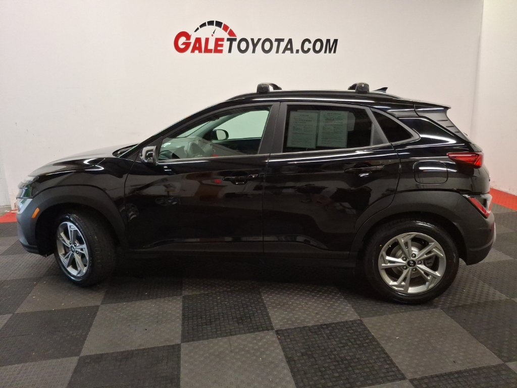 Used 2023 Hyundai Kona SEL AWD/4WD image 9