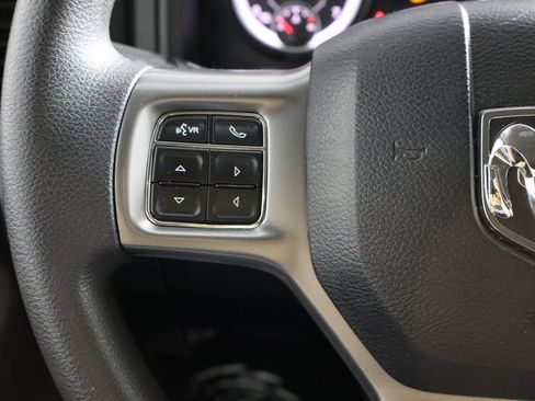 Used 2024 RAM 1500 Classic SLT AWD/4WD image 20