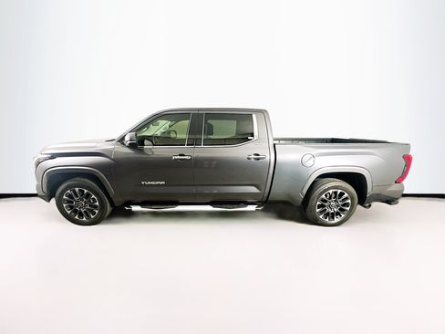 Used 2023 Toyota Tundra Limited w/ Power Package RWD image 4