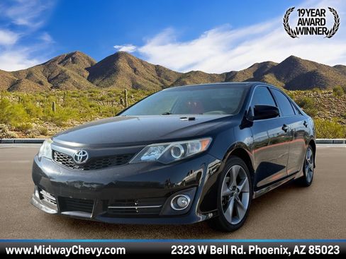 Used 2012 Toyota Camry SE w/ Leather Pkg FWD image 1