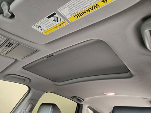 Used 2020 Honda CR-V Touring image 16