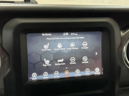 Certified 2021 Jeep Gladiator Overland w/ Cold Weather Group image 45