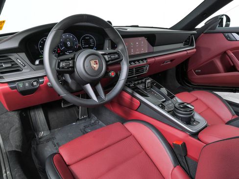Certified 2025 Porsche 911 Carrera S RWD image 4