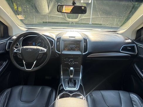 Used 2015 Ford Edge Titanium w/ Equipment Group 301A AWD/4WD image 16