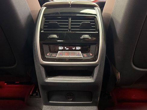 Used 2023 BMW X6 M50i AWD/4WD image 32