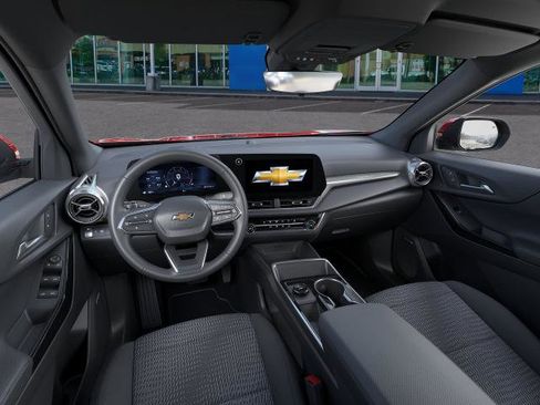 New 2026 Chevrolet Equinox LT w/ Safety and Technology Package FWD image 15