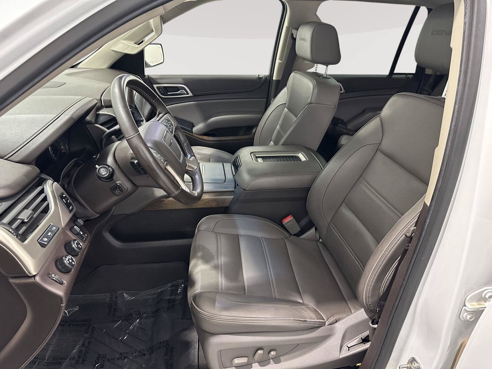 Used 2019 GMC Yukon Denali w/ Open Road Package AWD/4WD image 19