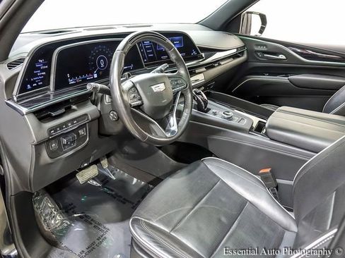 Certified 2023 Cadillac Escalade Sport image 9