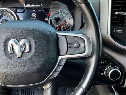 Used 2022 RAM 1500 Big Horn AWD/4WD image 15