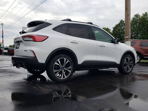 Used 2022 Ford Escape SEL w/ SEL Stealth AWD Package image 5