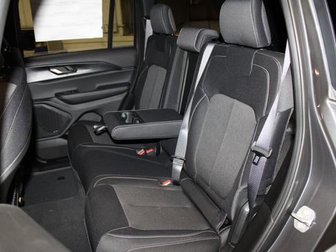 New 2025 Jeep Grand Cherokee Laredo X w/ Luxury Tech Group I image 26