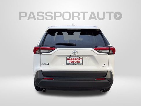 New 2025 Toyota RAV4 LE image 4