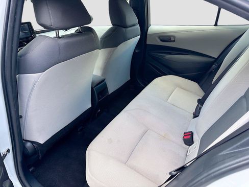 Used 2022 Toyota Corolla LE FWD image 23