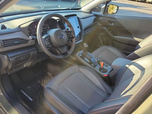 Certified 2025 Subaru Crosstrek 2.5i Limited w/ Crosstrek Mirror Package image 24
