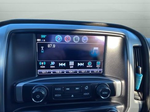 Used 2018 GMC Sierra 1500 SLE w/ SLE Value Package image 23