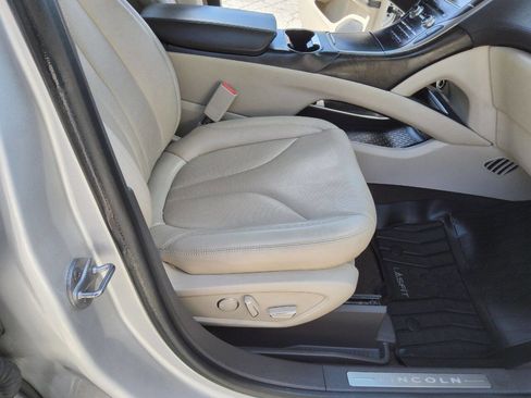 Used 2019 Lincoln Nautilus Reserve w/ Cargo Utility Package FWD image 29