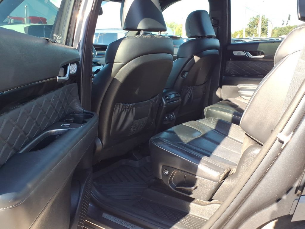 Used 2020 Hyundai Palisade Limited FWD image 23