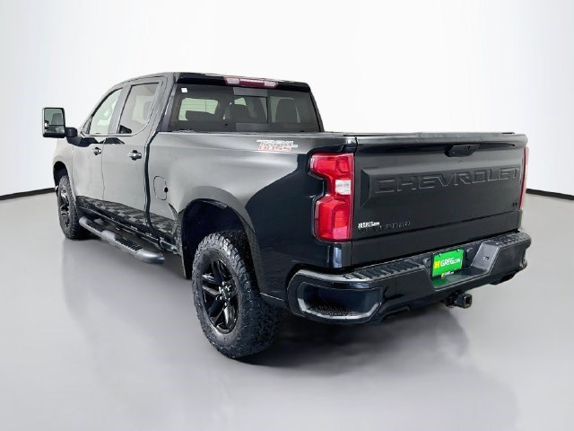 Used 2020 Chevrolet Silverado 1500 LT Trail Boss w/ Midnight Edition AWD/4WD image 7