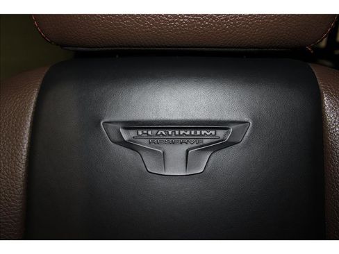 Used 2019 Nissan Titan Platinum Reserve w/ Platinum Utility Package image 29