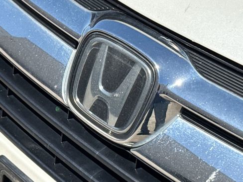 Used 2019 Honda Odyssey EX image 5
