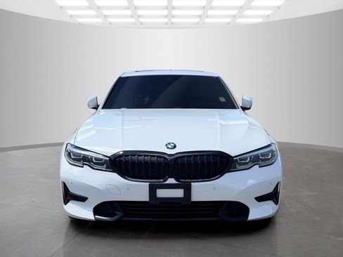 Used 2020 BMW 330i Sedan w/ Convenience Package RWD image 2