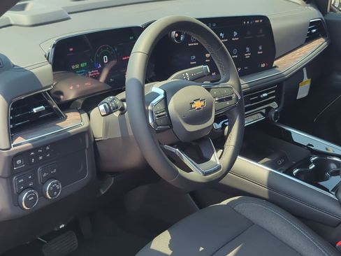 New 2025 Chevrolet Tahoe LS w/ LPO, Dark Essentials Package image 10