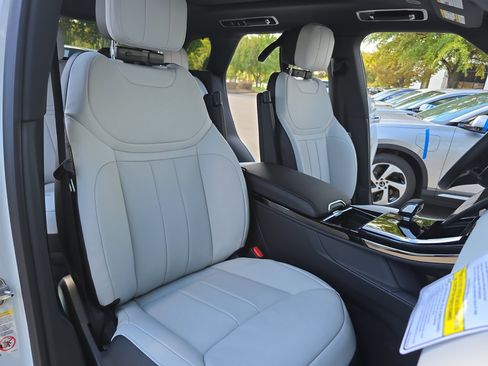 New 2025 Land Rover Range Rover Sport Dynamic SE image 10