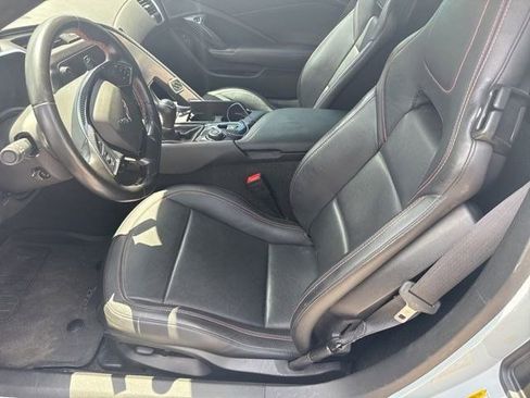 Used 2018 Chevrolet Corvette Stingray Coupe w/ 1LT image 8