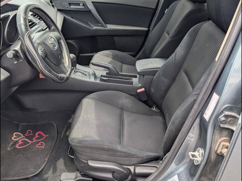 Used 2013 MAZDA MAZDA3 i SV FWD image 13